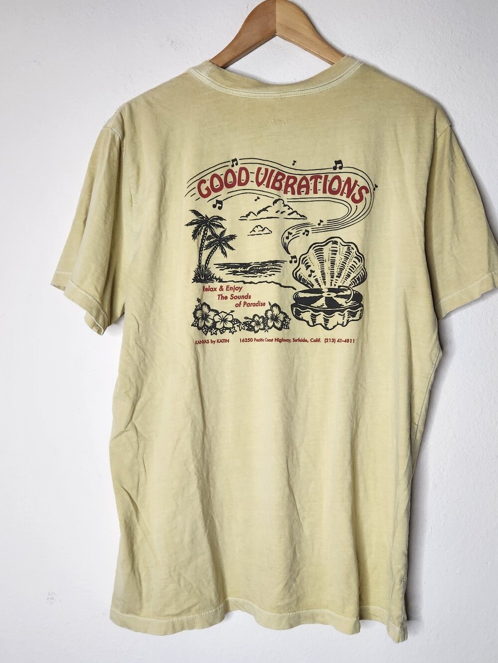 Kanvas Katin Mens Large Yellow Good Vibrations Short Sleeve Organic Shirt